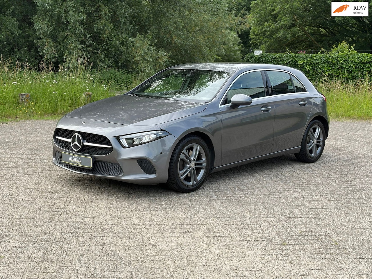 Mercedes-Benz A-klasse - 200 Business LEER I LED I NAVI I STOELVERW I 163PK 6BAK - AutoWereld.nl