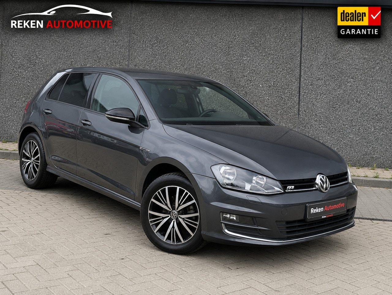 Volkswagen Golf - 1.2 TSI R-line DSG Cruise Clima Dealer ondh - AutoWereld.nl