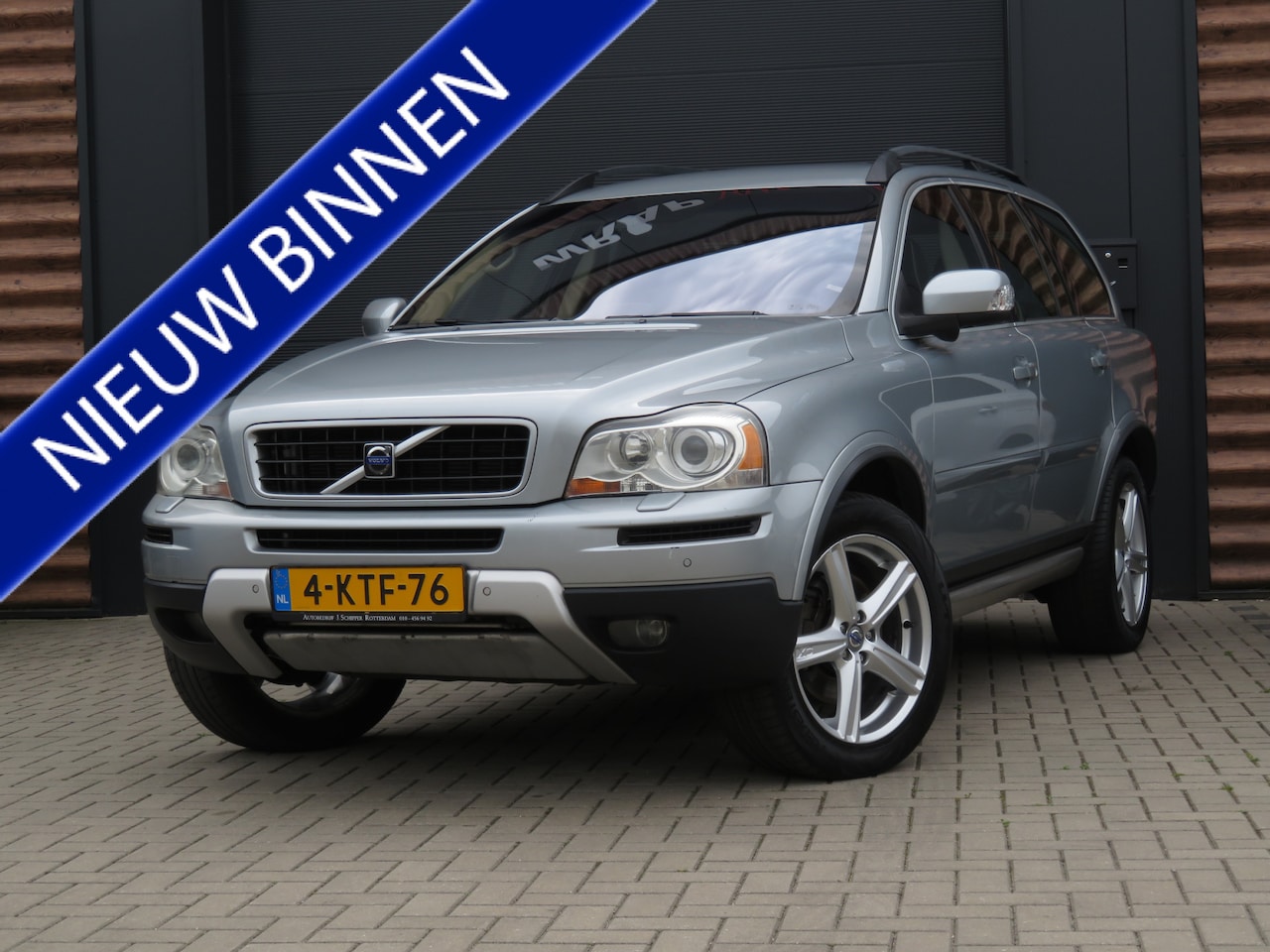 Volvo XC90 - 3.2 AWD Sport R-Disign Airco Cr-Control 7-Persoons Youngtimer - AutoWereld.nl