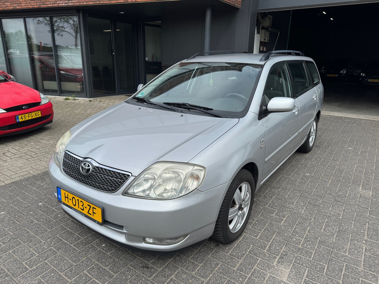 Toyota Corolla Wagon - 1.4 VVT-i Linea Terra Comfort CLIMA NETTE WAGEN NW APK - AutoWereld.nl