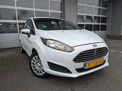 Ford Fiesta - 1.0 Style / NAVIGATIE / AIRCO