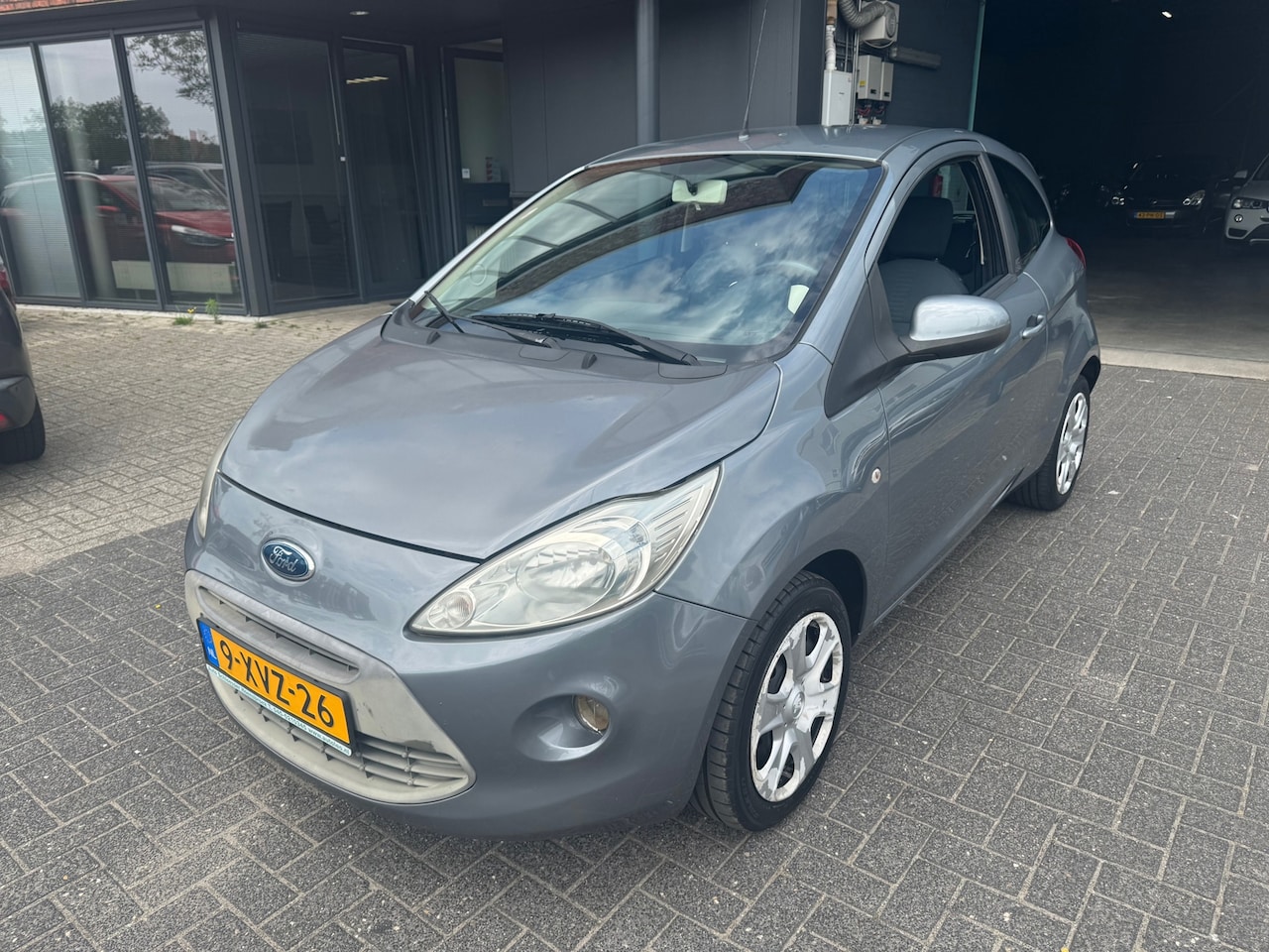 Ford Ka - 1.2 Titanium X AIRCO APK 6/2027 nette wagen - AutoWereld.nl