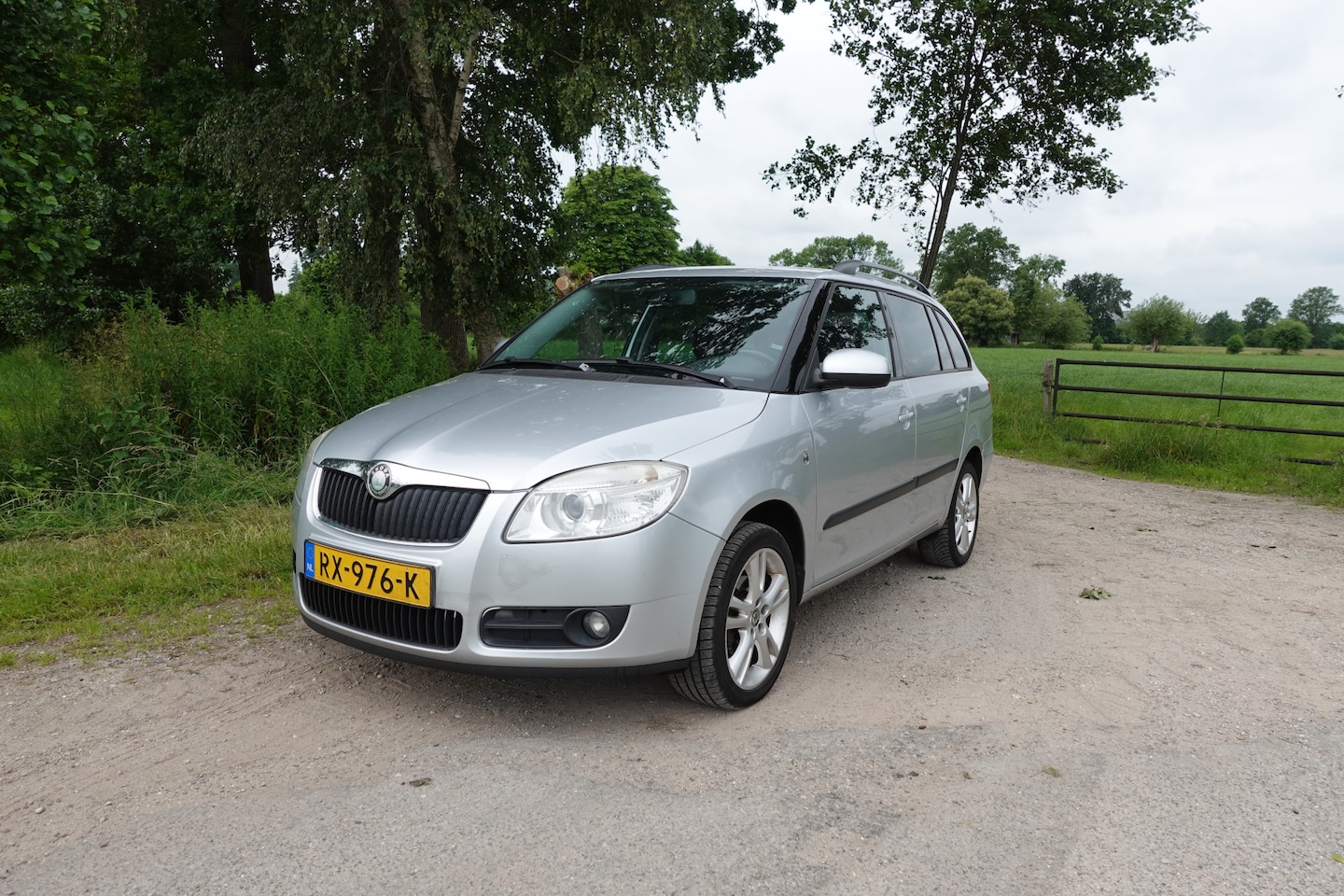 Skoda Fabia Combi - 1.6-16V - AutoWereld.nl
