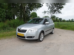 Skoda Fabia Combi - 1.6-16V
