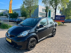 Toyota Aygo - 1.0-12V - 5 DEURS - NIEUWE JAAR APK - NAP
