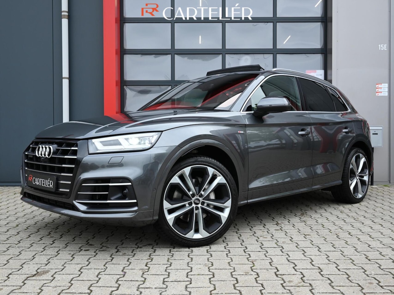 Audi Q5 - 55 TFSI e S-Line Quattro Competition Luchtvering | Massage | Memory | B&O | 360 | Electric - AutoWereld.nl