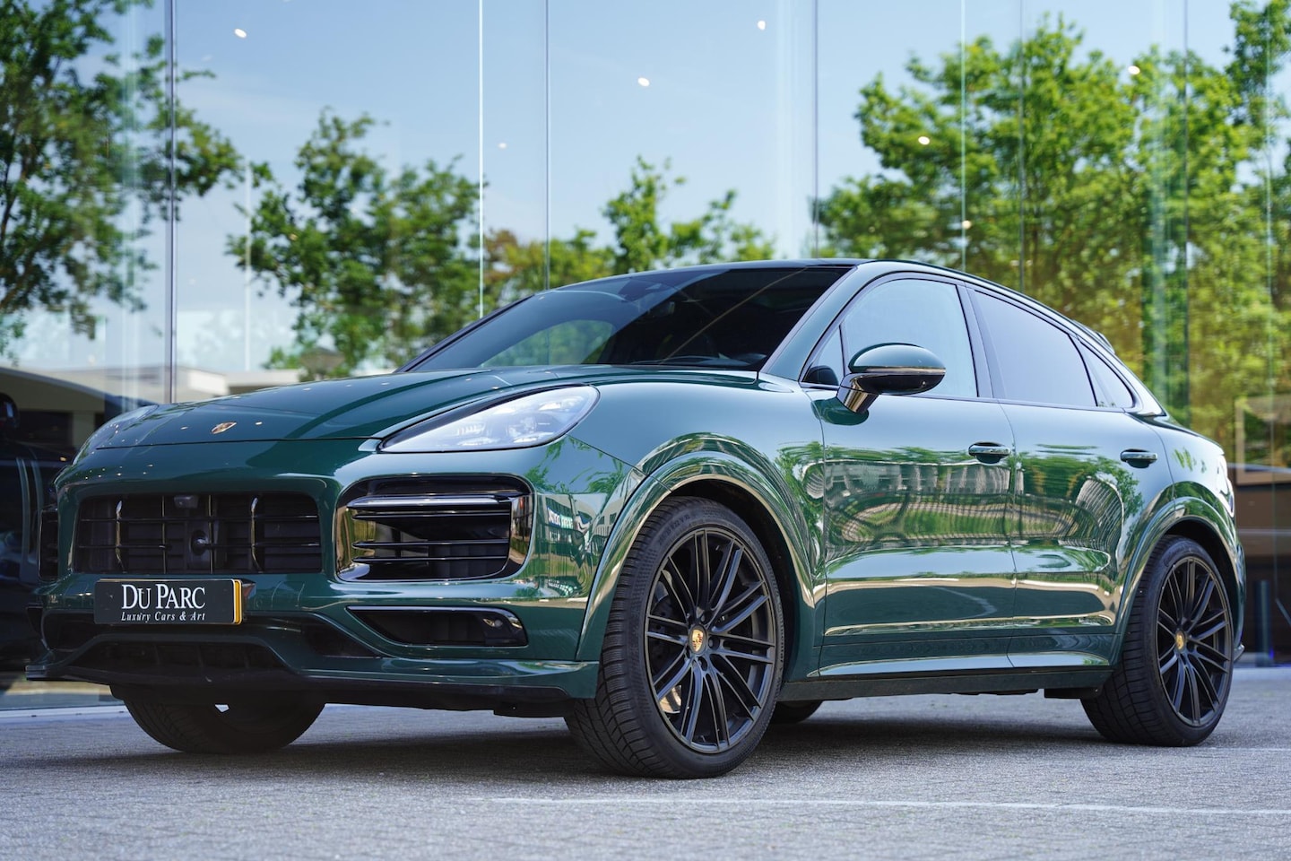 Porsche Cayenne Coupé - 4.0 GTS P.T.S. Goodwood Green TechArt - AutoWereld.nl