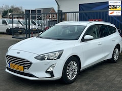 Ford Focus Wagon - 1.5 EcoBlue ST Line Business / AIRCO / NAVIGATIE / SENSOREN / STOELVERWARMING