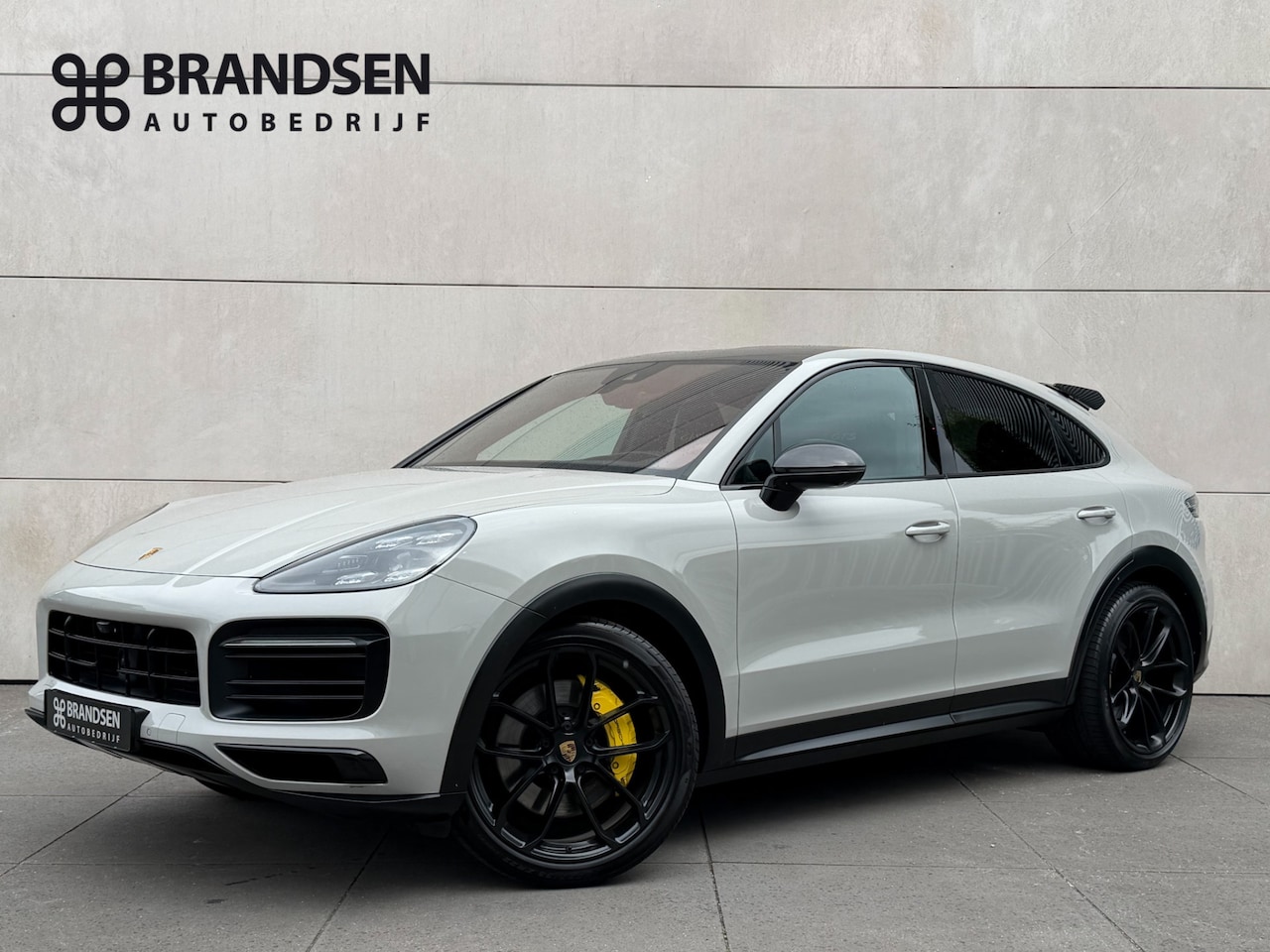 Porsche Cayenne Coupé - 4.0 GTS Luchtv.-Matrix LED-ACC-22"-4 Wielstr-Keyless-Softclose-360 - AutoWereld.nl