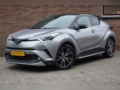 Toyota C-HR - 1.8 Hybrid Bi-Tone Plus '16 Leder Clima Navi Cruise Inruil mogelijk