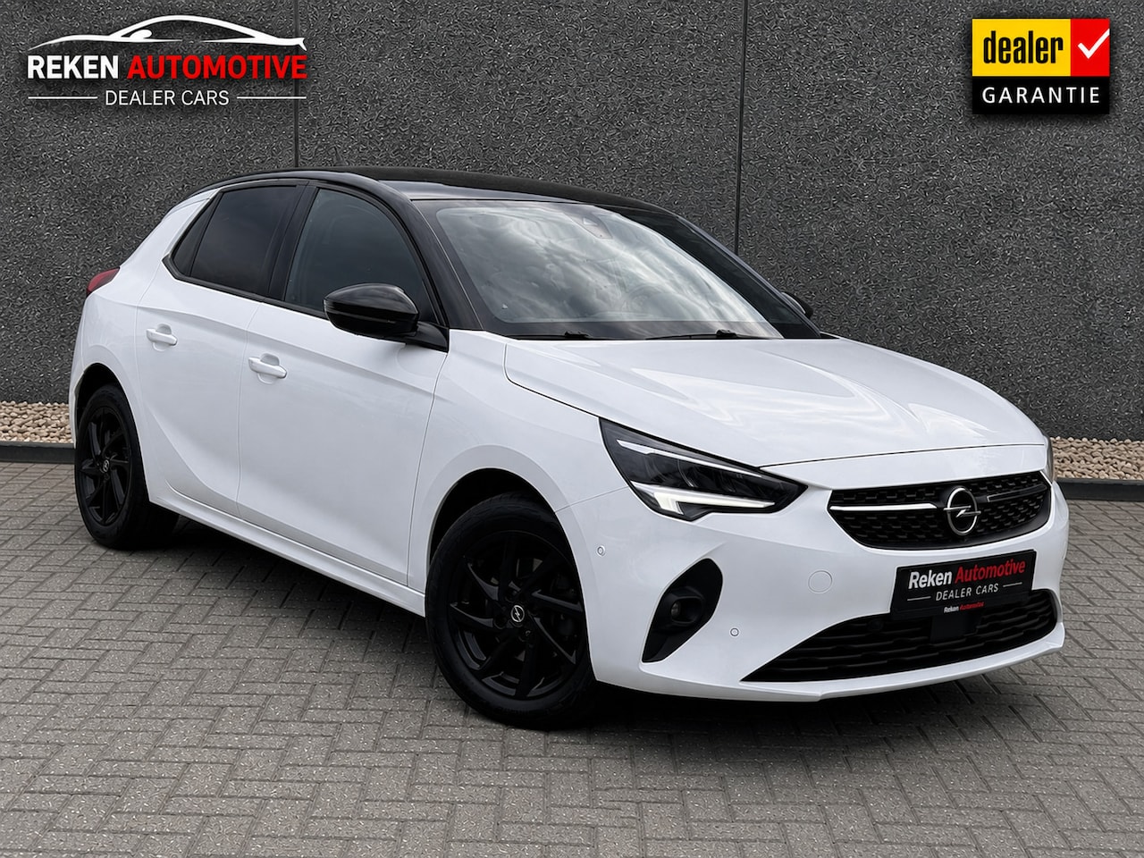 Opel Corsa - 1.2 Edition Automaat Carplay Led 360GR Cam Clima - AutoWereld.nl