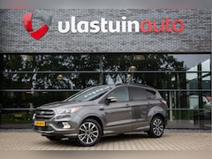 Ford Kuga - 1.5 EcoBoost Vignale , Trekhaak, Navigatie,