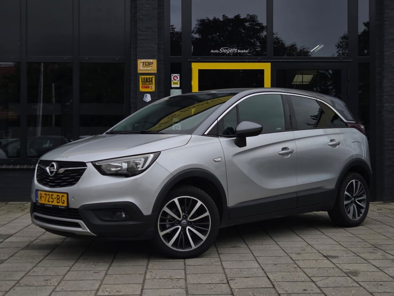 Opel Crossland X - 1.2 Turbo Aut. Innovation | Nw Distr. | Trekhaak | Camera + Sens | Climate | Keyless | 17" - AutoWereld.nl