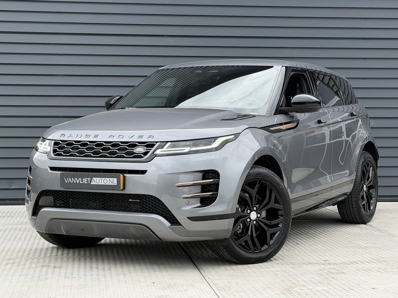 Land Rover Range Rover Evoque - 1.5 P300e PHEV AWD R Dynamic SE - AutoWereld.nl