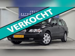 Volvo V70 - 2.4 Comfort Line Youngtimer Trekhaak A/T Garantie