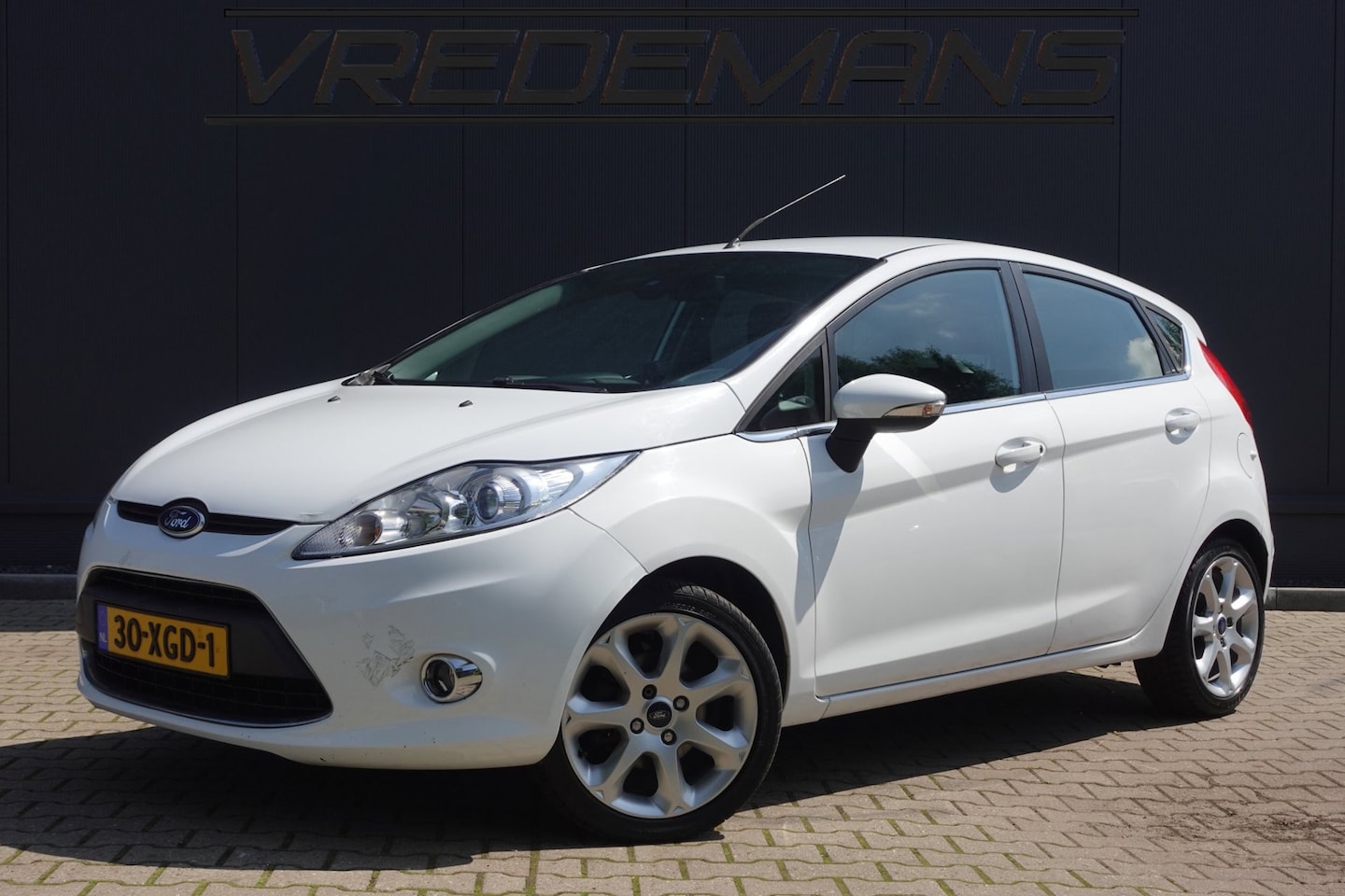 Ford Fiesta - 1.25 Titanium 1.25 Titanium - AutoWereld.nl