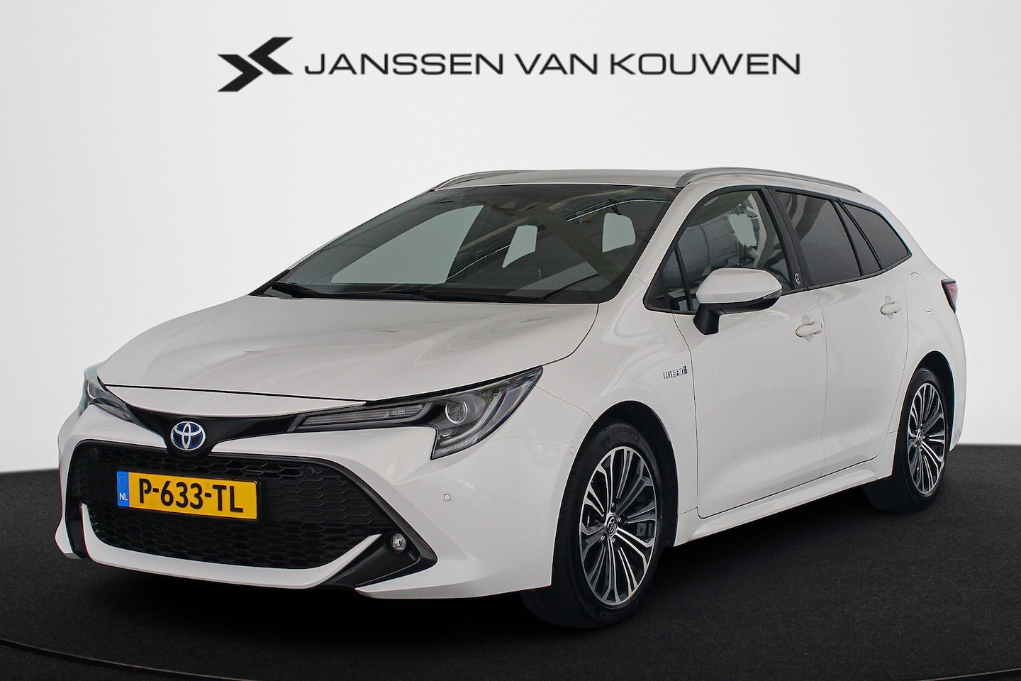Toyota Corolla Touring Sports - 2.0 Hybrid Dynamic Achteruitrijcamera Apple Carplay Adaptieve Cruise Keyless - AutoWereld.nl