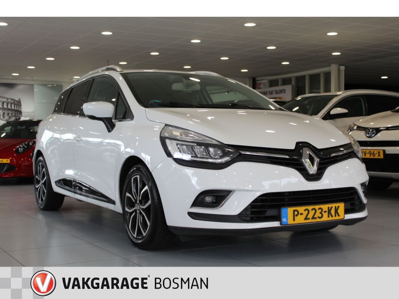 Renault Clio Estate - 1.5 dCi Zen/TREKHAAK/CAMERA/CRUISE - AutoWereld.nl