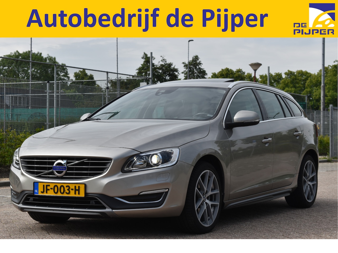 Volvo V60 - 2.0 T4 Summum 191 pk Luxury Line Winter | Vol | NL-Auto | Trekhaak | Open dak | Standkache - AutoWereld.nl