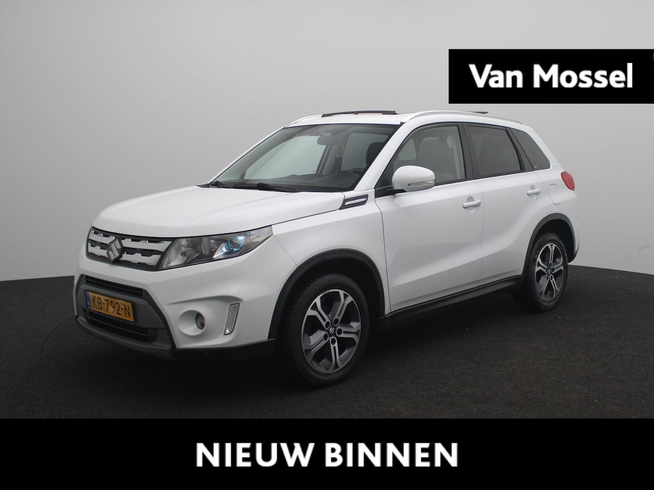 Suzuki Vitara - 1.6 High Executive | Camera | Panoramadak | Led Verlichting | Adaptive Cruise Control | Cl - AutoWereld.nl