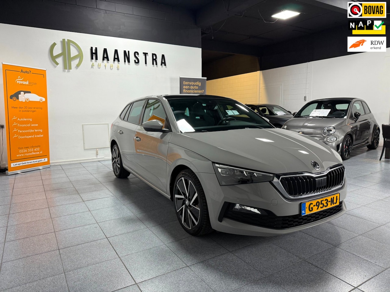 Skoda Scala - 1.0 TSI Sport Business Autom Pano-dak 116 PK Apple-Carplay NAP - AutoWereld.nl