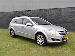 Opel Astra Wagon - 1.6 Temptation Trekhaak Airco Stoelverwarming