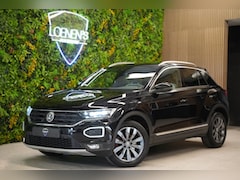 Volkswagen T-Roc - 1.5 TSI Sport / Trekhaak / CarPlay / ACC