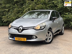 Renault Clio - 0.9 TCe Expression | " 165.000 " KM + Cruise + Navi Nu € 4.950,