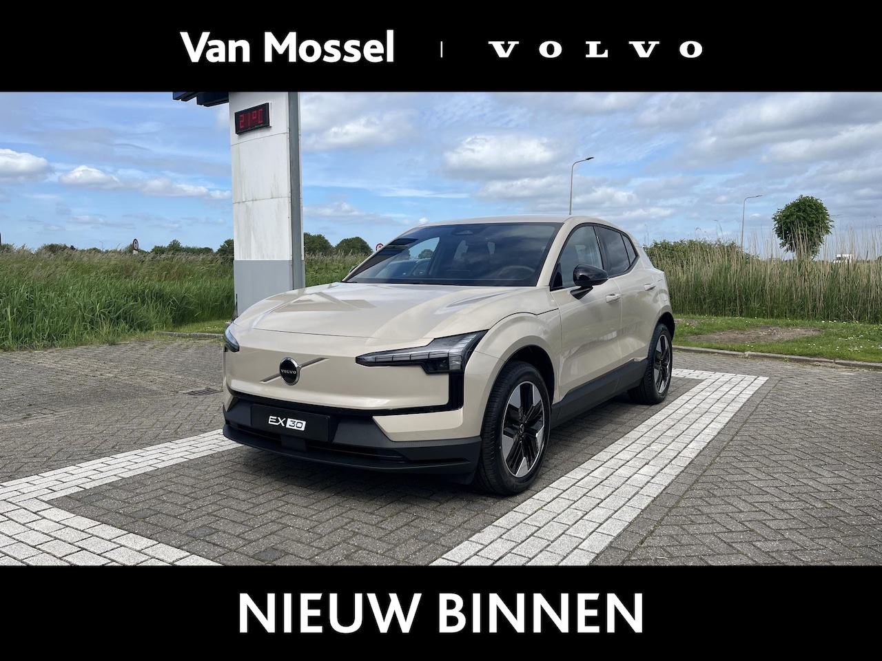 Volvo EX30 - P3 Plus Europa 51 kWh P3 Plus Europa 51 kWh - AutoWereld.nl