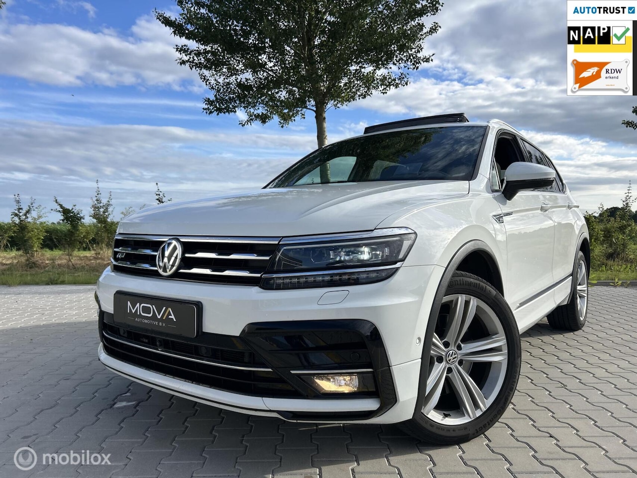 Volkswagen Tiguan Allspace - 2.0 TDI 4Motion R-Line 7p.|DSG| - AutoWereld.nl