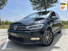 Volkswagen Touran - 2.0 TDI SCR Highline Business R 7p|DSG|