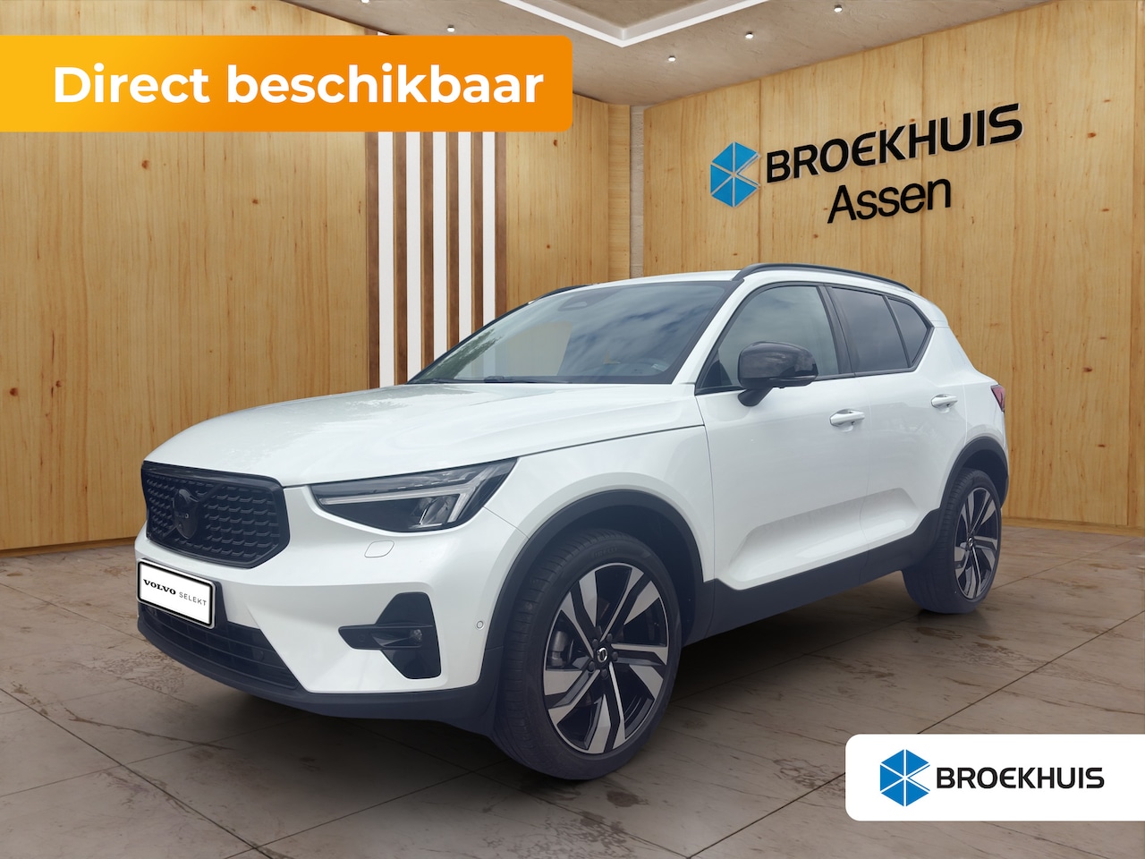 Volvo XC40 - 2.0 B4 Ultimate Bright | Stoel / stuurverwarming | Harman Kardon | 360 Camera | Trekhaak | - AutoWereld.nl