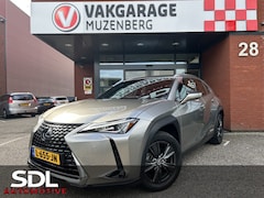 Lexus UX - 250h Luxury Line DEALER ONDERHOUDEN // FULL LED // ADAPTIVE CRUISE // KEYLESS // NAVI // C
