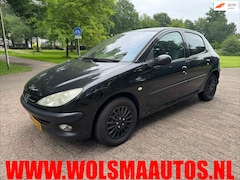 Peugeot 206 - 1.4-16V Gentry