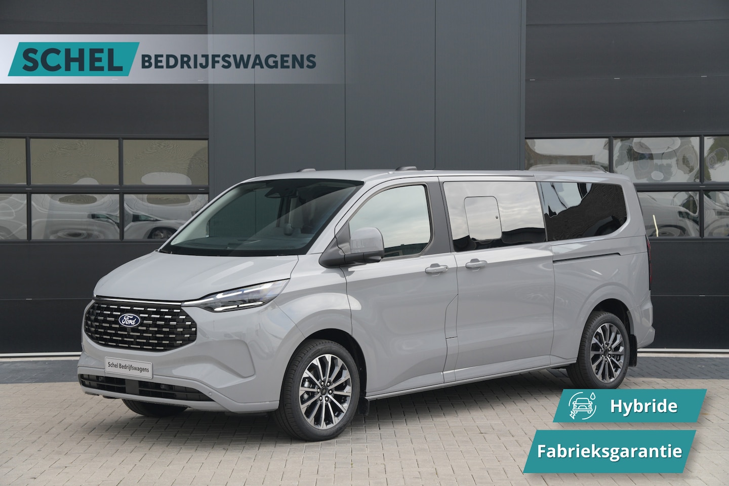 Ford Model T - Custom 340 2.5 PHEV L2H1 Titanium X 232pk | ACC | Pano | B&O | Elek. schuifdeuren | 360 ca - AutoWereld.nl