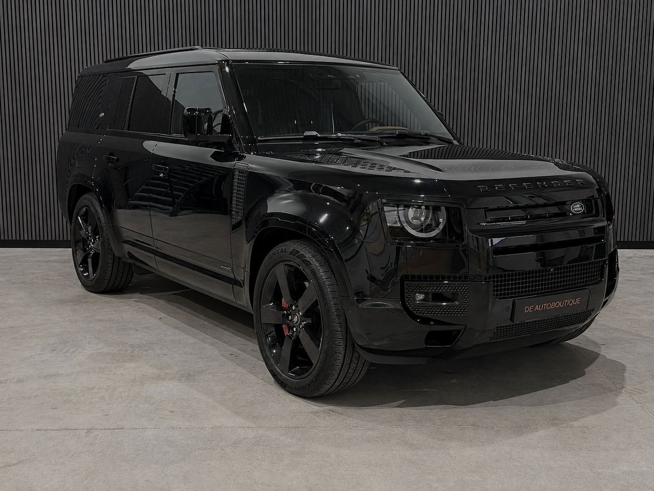 Land Rover Defender 130 - 3.0 P400 130 X-Dynamic HSE 8P / Pano / Meridian / Stoelventilatie - AutoWereld.nl