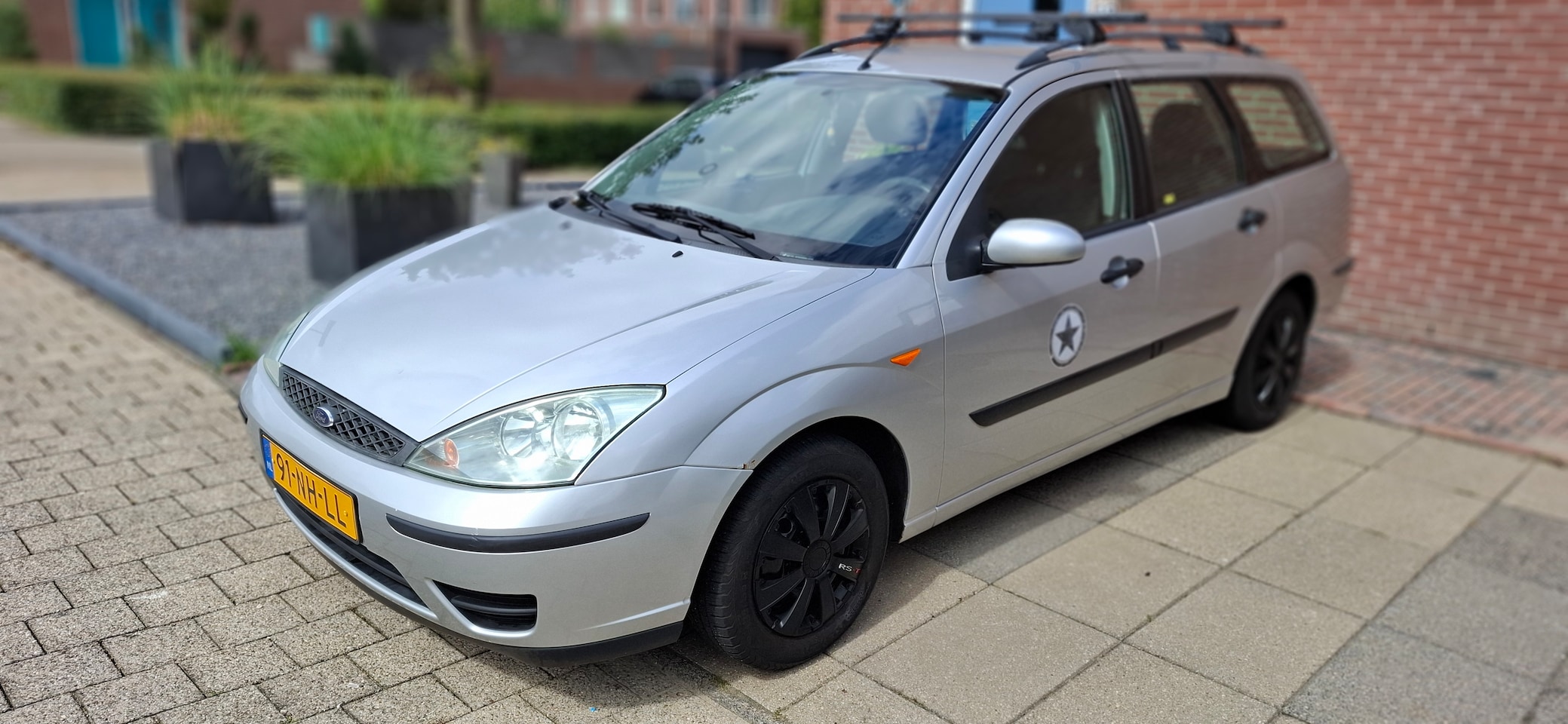Ford Focus Wagon - 1.6-16V Cool Edition - AutoWereld.nl