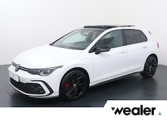 Volkswagen Golf - 1.4 eHybrid GTE | 245 PK | SoH 100% | Trekhaak | Panoramadak | Matrix LED koplampen | Acht
