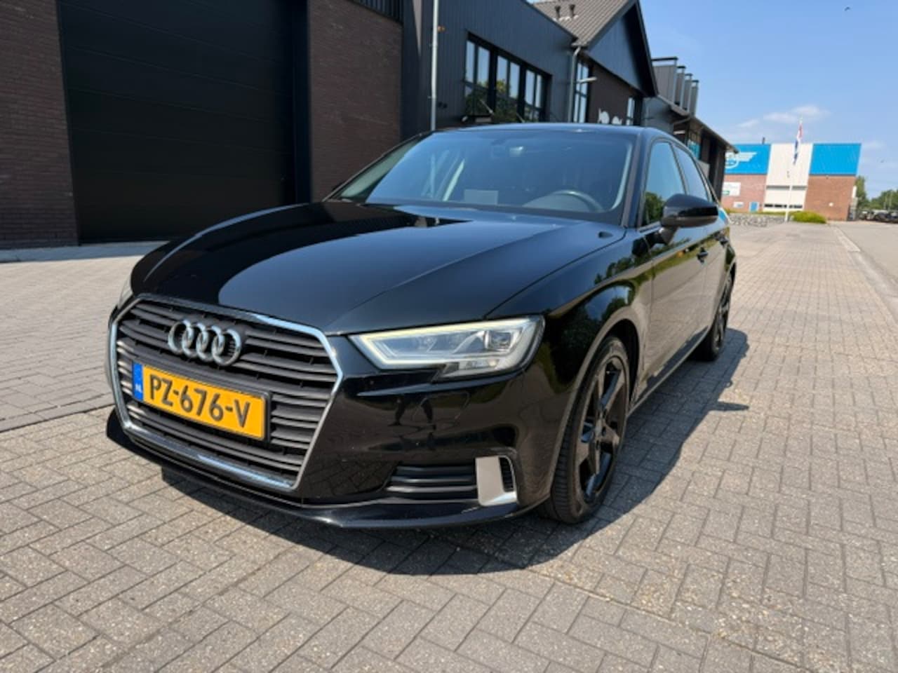 Audi A3 Sportback - 1.0 TFSI Sport Lease Edition| 5 DEURS|17 INCH|NAVIGATIE|NETTE AUTO| - AutoWereld.nl