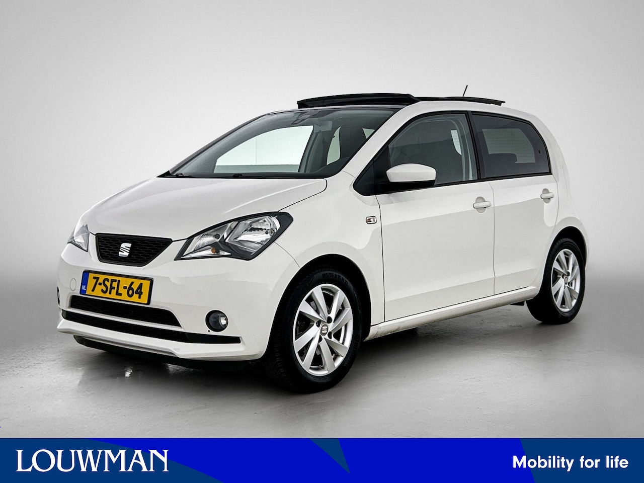 SEAT Mii - 1.0 Style Sport | 1e eigenaar | Panoramisch zonnedak | Airco |  Lichtmetalen velgen - AutoWereld.nl