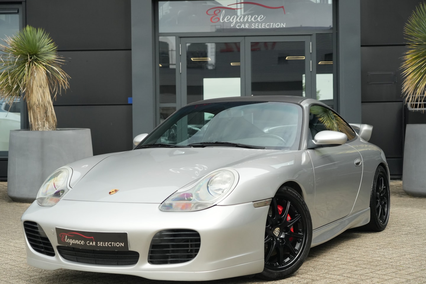 Porsche 911 - 3.4 Coupé Carrera 301pk GT3Pack/Schuif-/kanteldak/Stoelverwarming - AutoWereld.nl