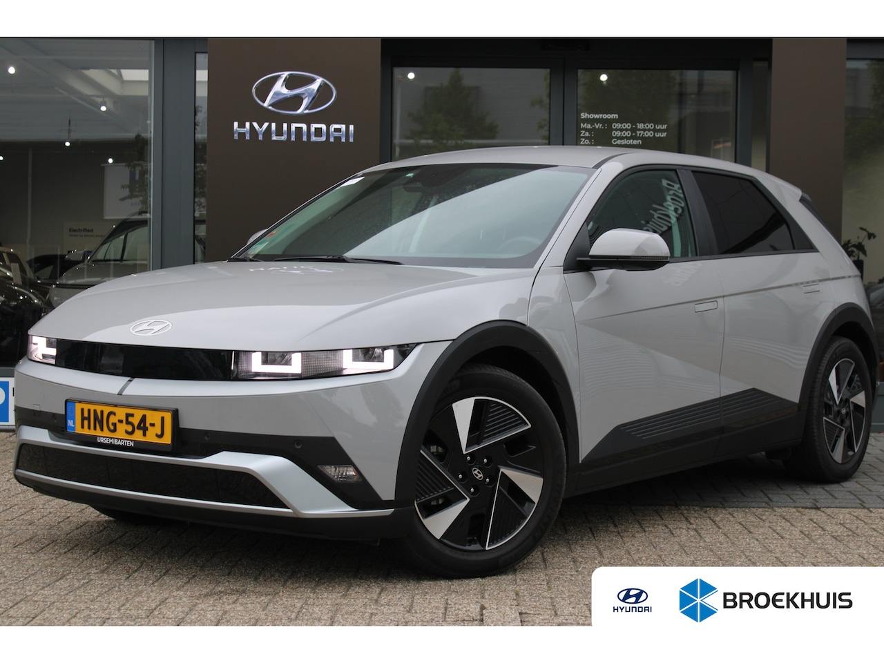 Hyundai IONIQ 5 - Connect+ 84 kWh | Dodehoekdetectie met correctie | Trekhaak | Warmtepomp - AutoWereld.nl