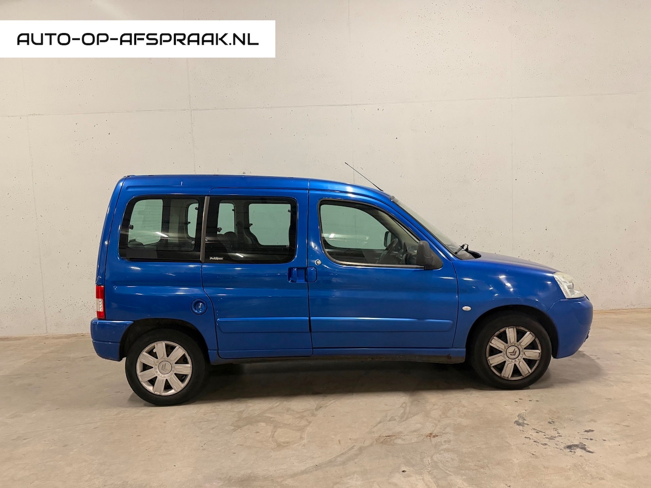 Citroën Berlingo - 1.6i Multispace Caractère Airco APK 5p - AutoWereld.nl