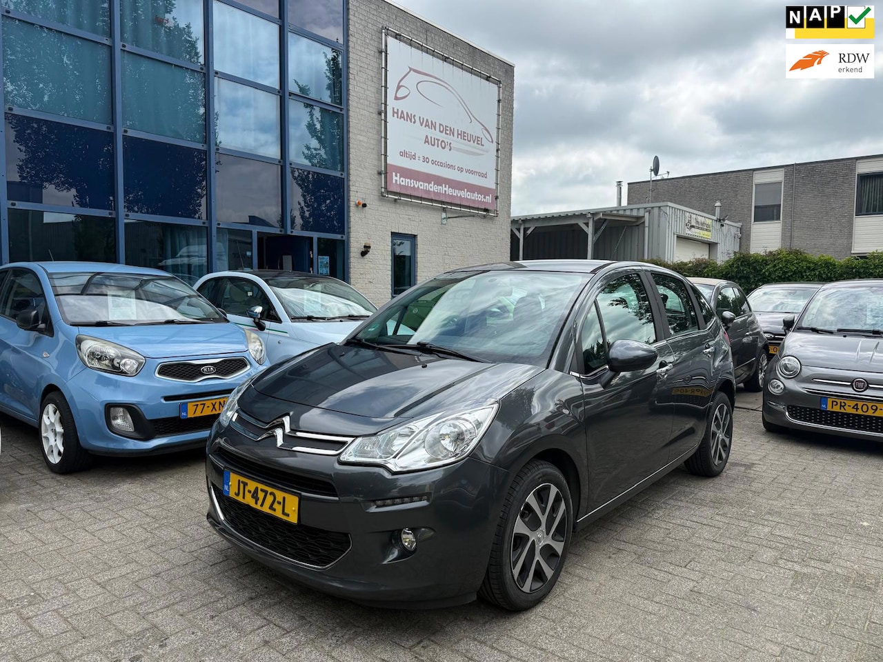 Citroën C3 - 1.2 PureTech Selection 1.2 PureTech Selection 5-drs, Clima, APK 07/27 - AutoWereld.nl