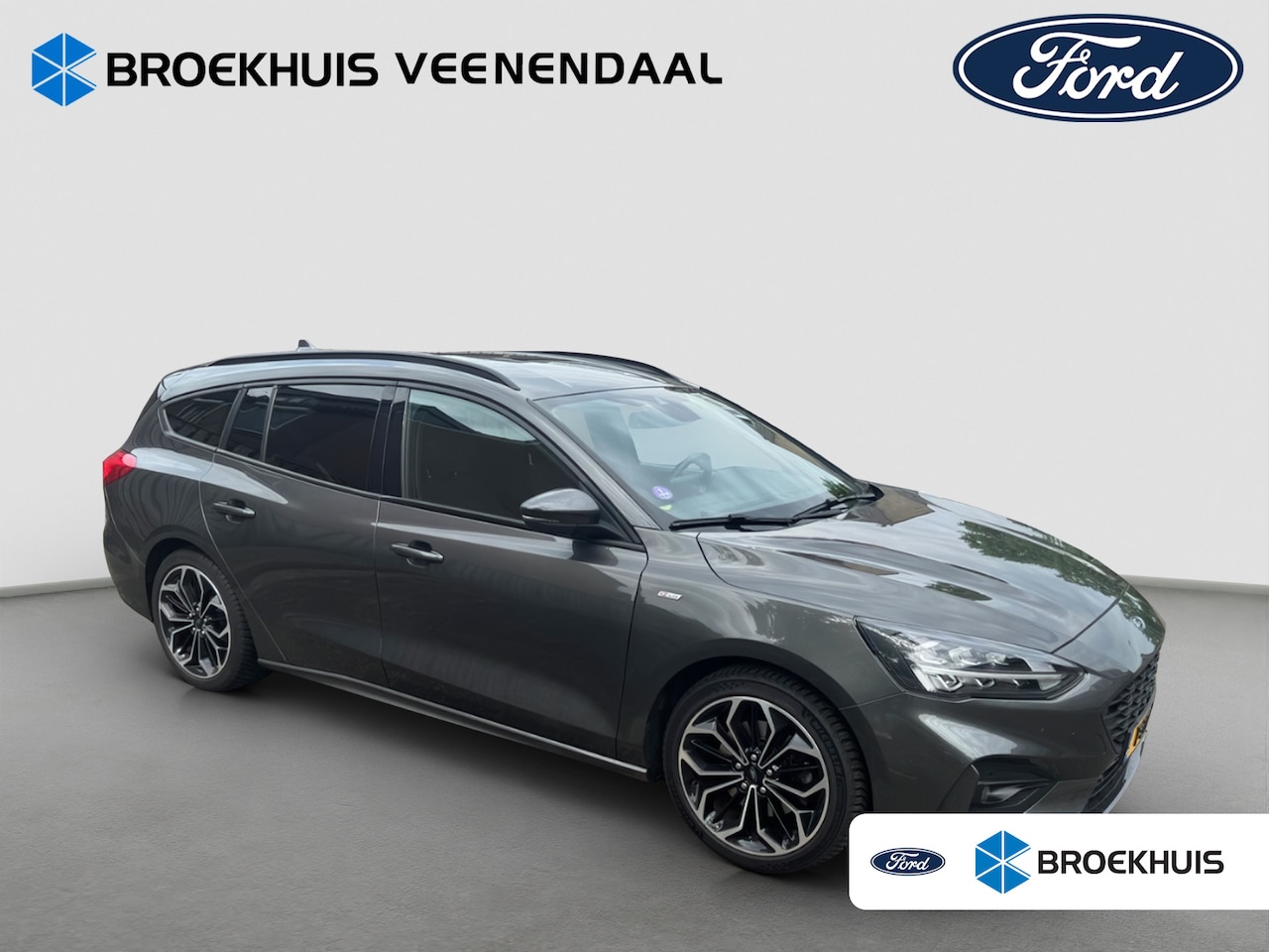 Ford Focus Wagon - 1.5 182PK ST Line | Trekhaak | Winter Pack | Adap. Cruise | Camera | LED | Apple Carplay - AutoWereld.nl