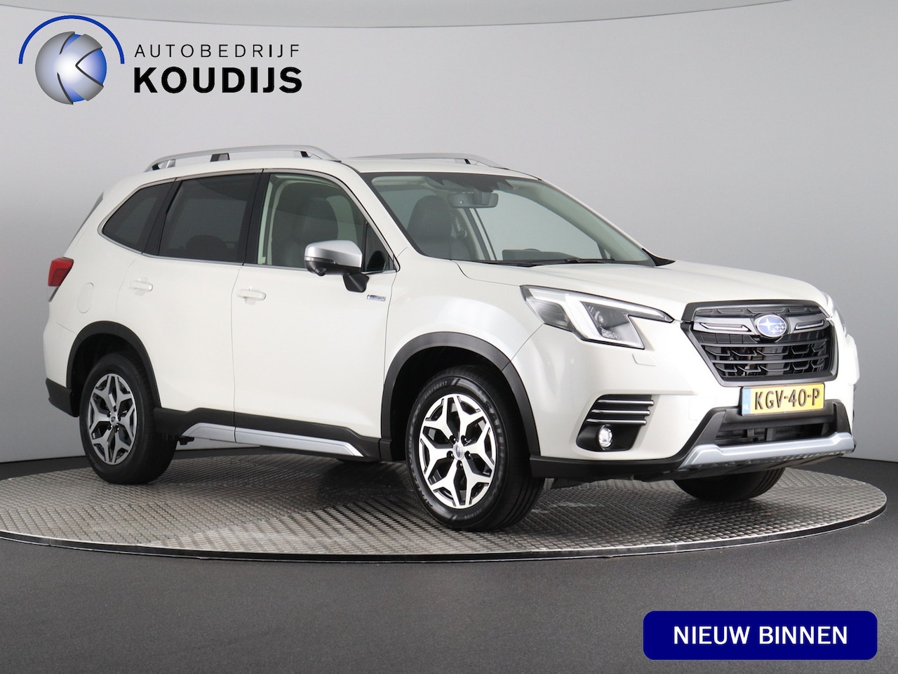 Subaru Forester - 2.0i e-BOXER Premium AWD (Pano / 360 Cam / ACC / Elektrische stoelen + achterklep) - AutoWereld.nl