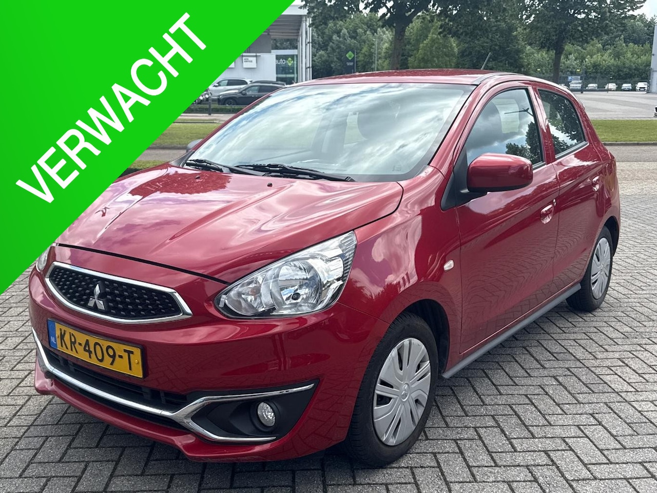 Mitsubishi Space Star - 1.0 Cool+ All Season Banden | Airco | elektrische Ramen | Metallic Lak - AutoWereld.nl