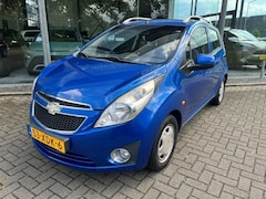 Chevrolet Spark - 1.0 LS 5Drs