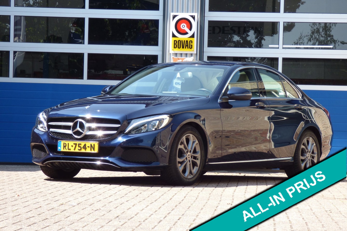 Mercedes-Benz C-klasse - 180 Premium Plus 180 Premium Plus - AutoWereld.nl