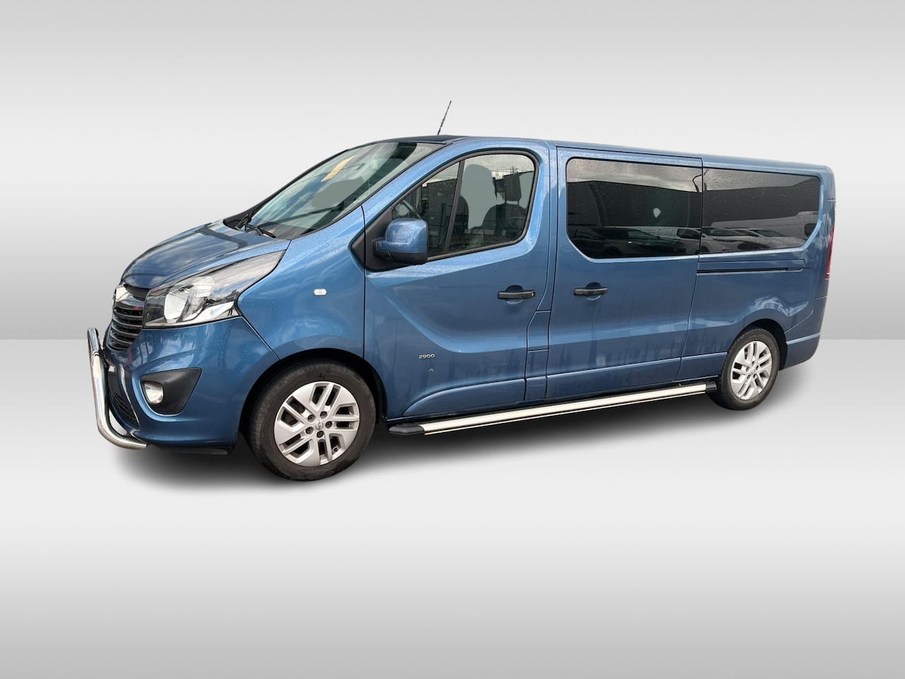 Opel Vivaro - 1.6 CDTI L2 H1 DC Innovation Leer Airco Navigatie - AutoWereld.nl